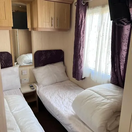 Pg174 Golden Palm Resort 8 Berth Caravan With Decking Chapel St. Leonards Exterior foto