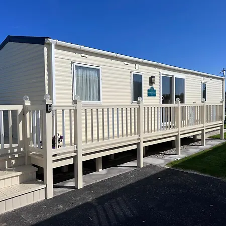 Pg174 Golden Palm Resort 8 Berth Caravan With Decking Chapel St. Leonards Exterior foto